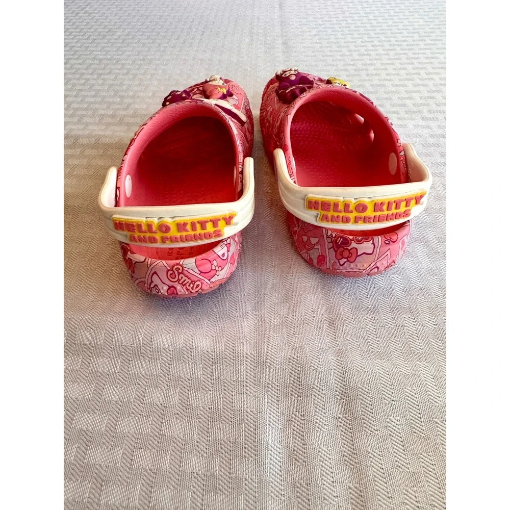 Crocs Hello Kitty and Friends Pink Sanrio Clogs Toddler Size C9 Jibbitz Charms